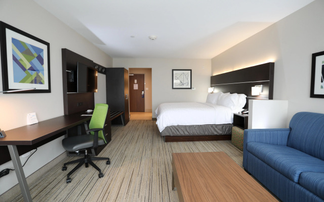 Holiday Inn Express & Suites Forney by IHG