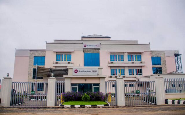Отель Best Western Plus Ibadan вид на фасад