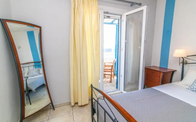 Porto Galini Tinos Tzados 107