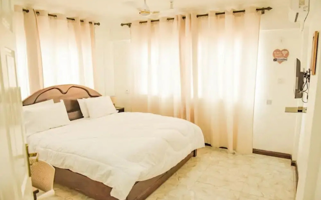 1 Bed Apartment Sleeps 2 -free Parking - Tv & Wifi