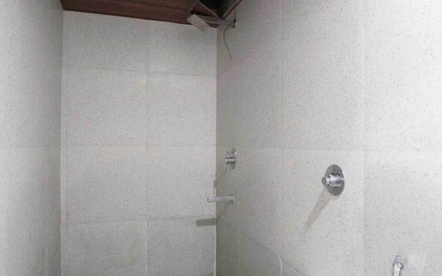Single Bed Stays in Mixed Dormitory Room Andheri