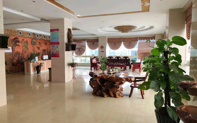 Huifeng Hotel
