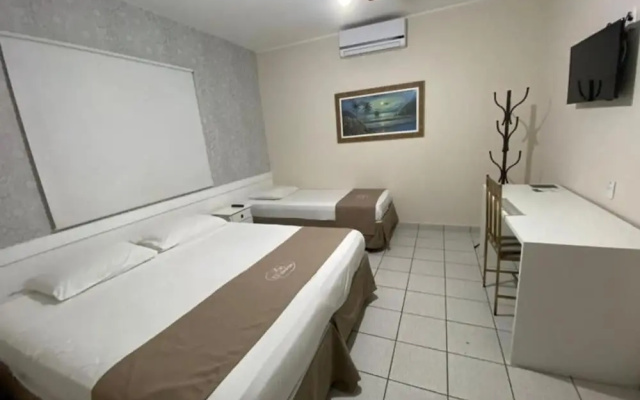 Hotel Colonial