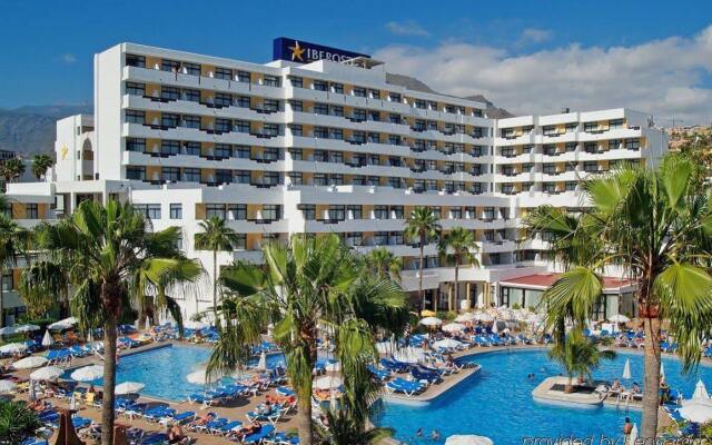 Отель Iberostar Las Dalias вид на фасад