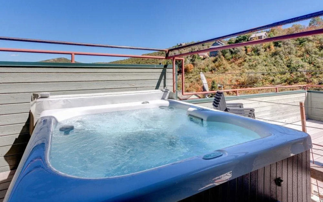 Daly 1 Home By Alpine Ski Properties