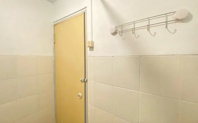 Cozy Studio Apartment At Emerald Towers