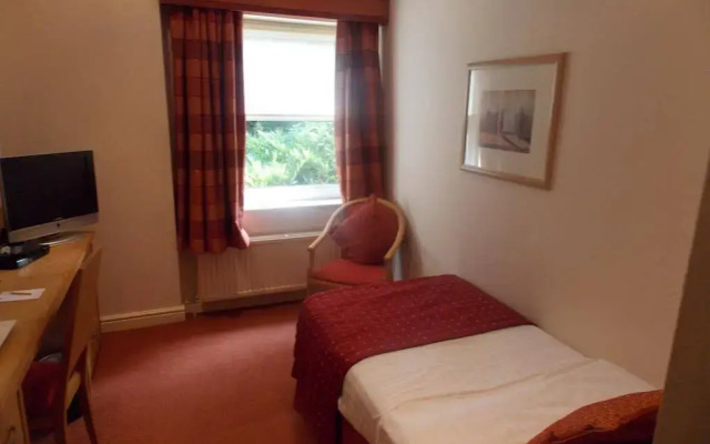 Woodlands Hotel