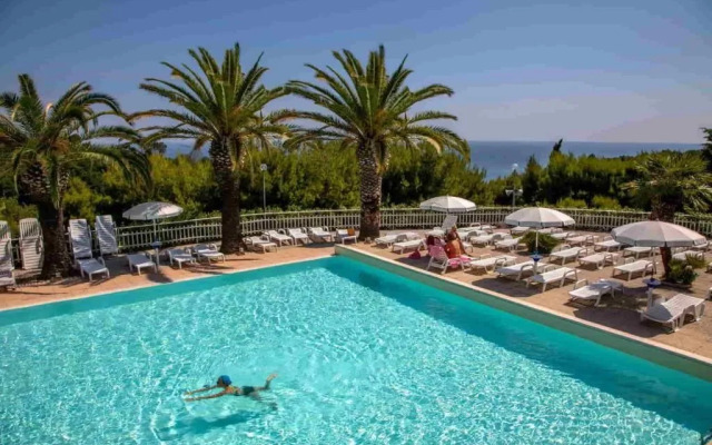 Villaggio Centro Vacanze Mirage
