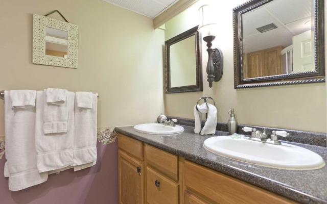 Aquarius Condominium 303