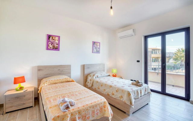 Amazing Apartment in Badolato With 3 Bedrooms and Wifi