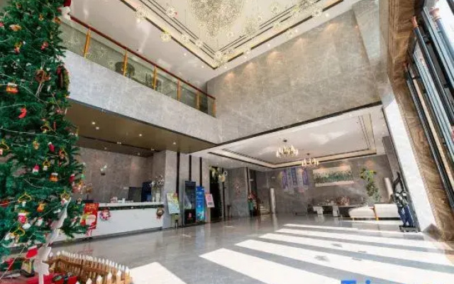 Jinfeng Bay Hotel (Yangjiang Dongping Pearl Bay Branch)