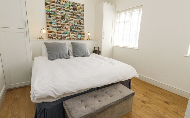 Flat 7 Sand Acres