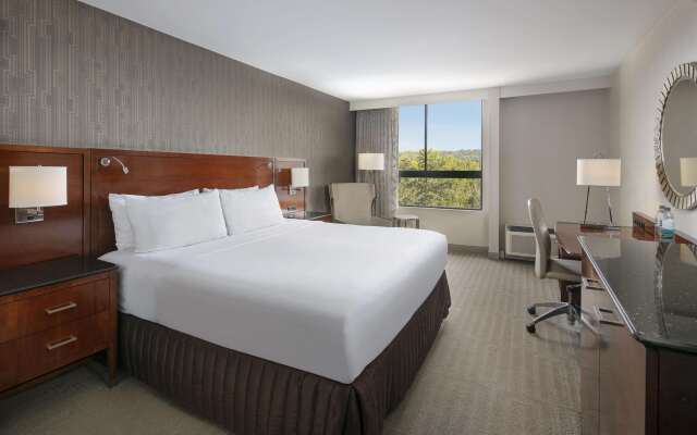 Sonesta Charlotte Lower South End