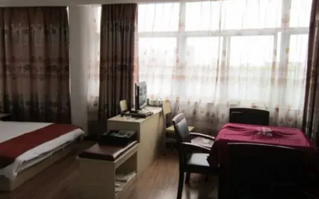 Yisu Qingju Hotel (Yuyao Yintai City Branch)