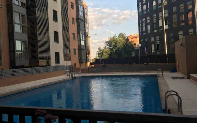 Apartamento En Madrid Situado Cerca De Metro Y Autobus