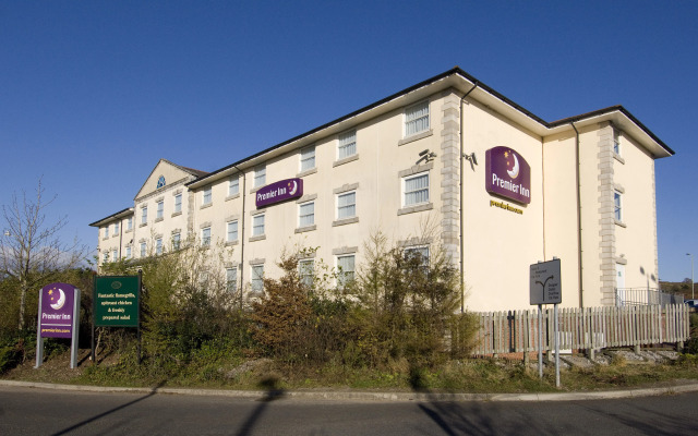 Premier Inn Bridgend Central