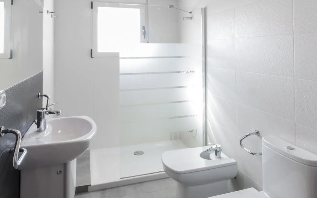 LLEBEIG 2 - Apartment with sea views in OLIVA. Free WiFi