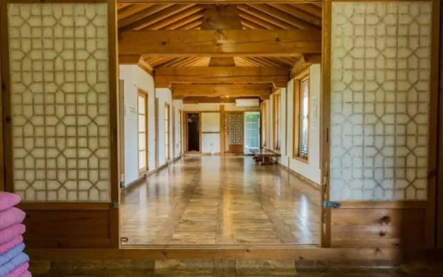 Gapyeong Chwiongyesulgwan Pension