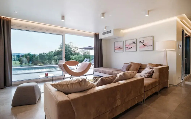 Luxury Villa Sonia With Wellness Gym