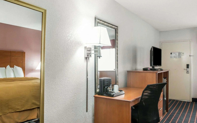 Quality Inn Marianna South