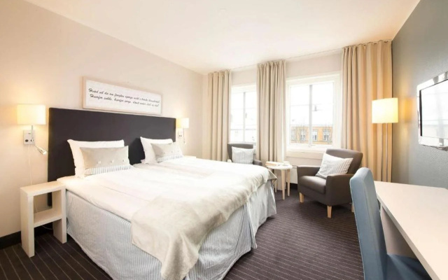 Home Hotel Grimstad