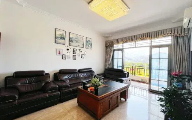 Guangzhou Conghua Liangkou Warm Leisure Holiday Homestay