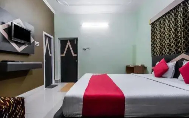 Hotel Chandralok by OYO Rooms