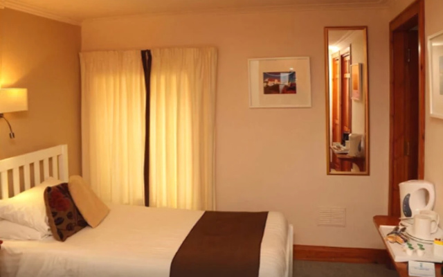 The Golf Hotel