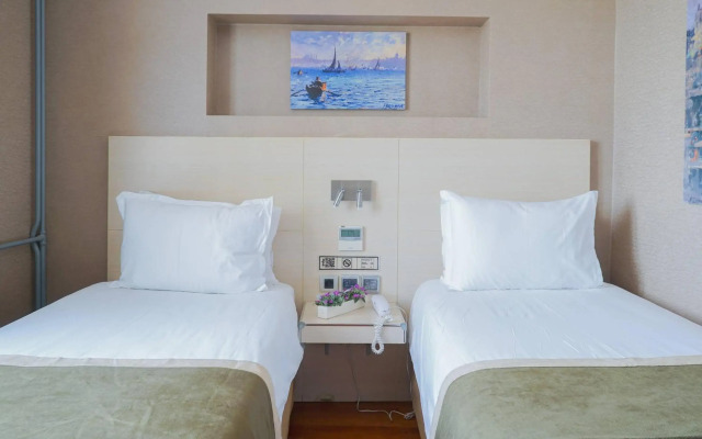 Troya Hotel