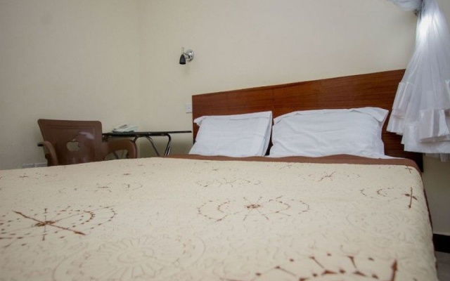 Kanfi Hotel