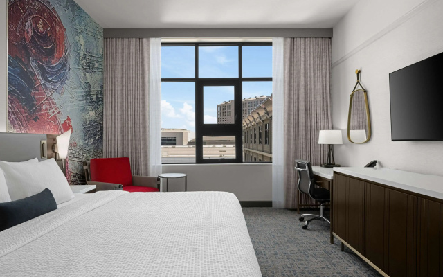 Hotel 43