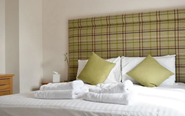 Lord Crewe Hotel