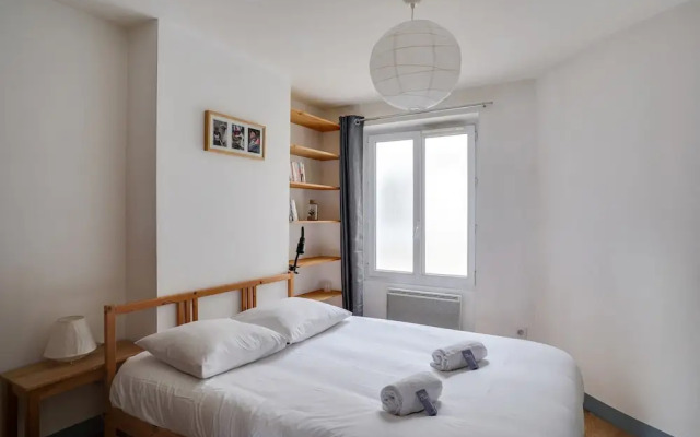 Loft-style Apartment in the 3rd District