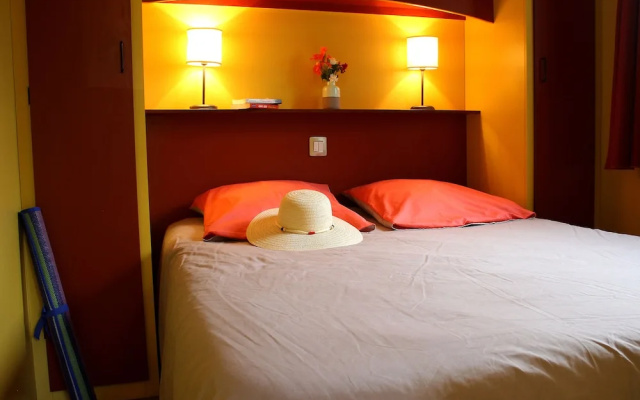 Le Camping les Champs Blancs
