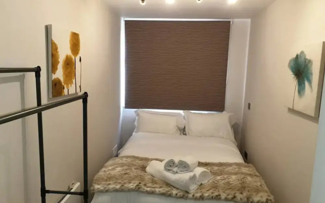 Birmingham Garnet, 3 Bedroom Apartment