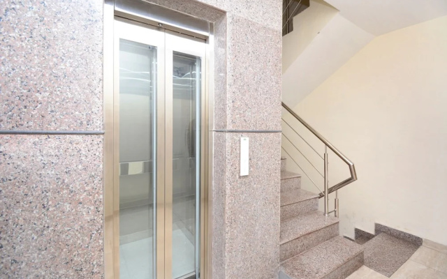 OYO 28335 Hotel Classic