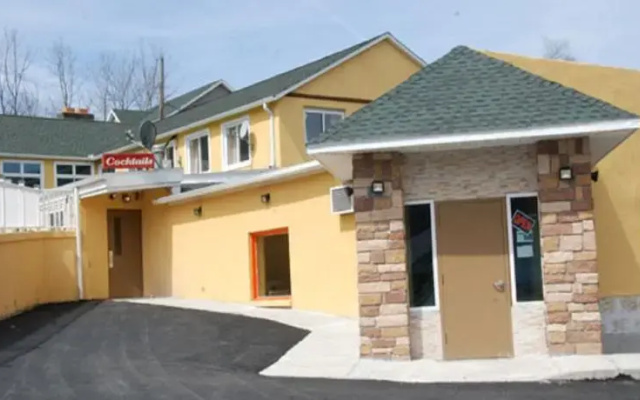 Towanda Motel