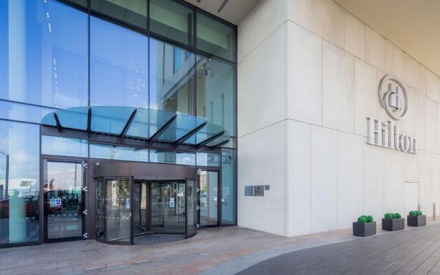 Отель Hilton Liverpool City Centre Великобритания, Ливерпуль - отзывы, цены и фото номеров - забронировать отель Hilton Liverpool City Centre онлайн вид на фасад