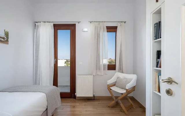 Tuscany Villa Near Marathi Beach 13pl 5bd