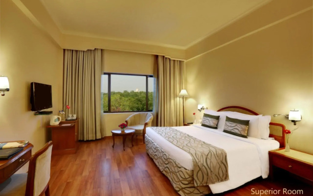 Hotel Clarks Shiraz