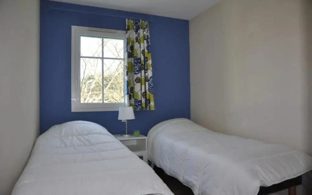 Maison jumelée dans residence avec piscine - 320