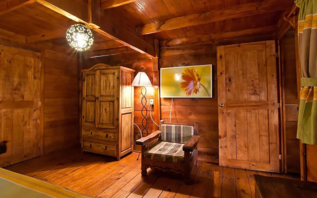 Cabañas y Suites Mansion del Virrey
