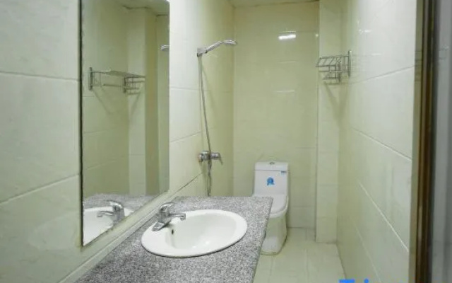 Quzhou Zhenxing Hotel