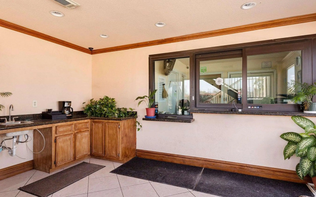 Rodeway Inn South Houston