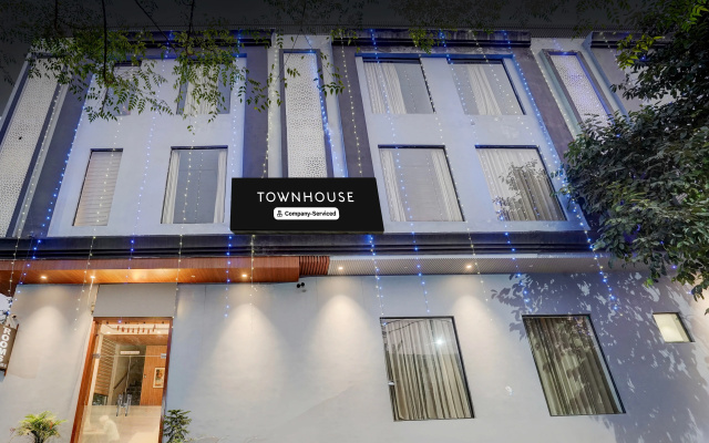 Super Townhouse Red Cross Amritsar