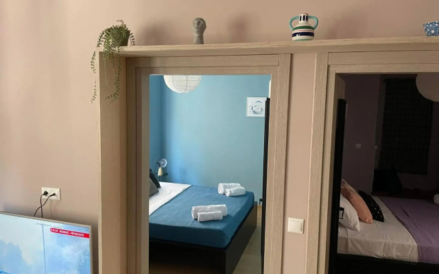 Athens Historical Centre 2 Bedroom Apt.