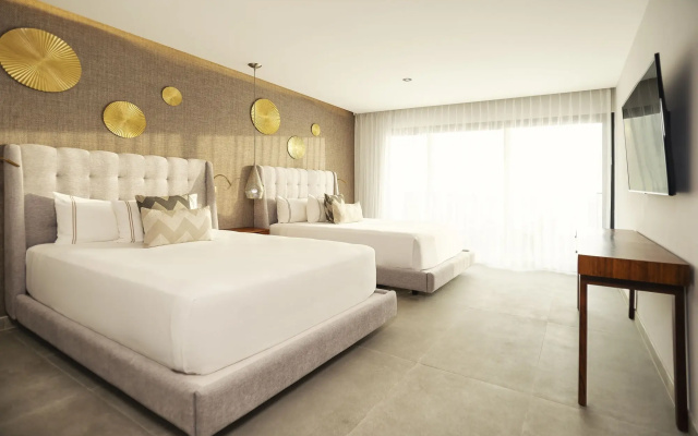 The Fives Oceanfront Riviera Maya - All Inclusive Optional