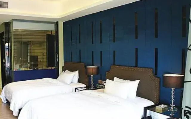 Tao Garden Automobile Boutique Hotel (Foshan China Ceramics City Shiwan Subway Station)