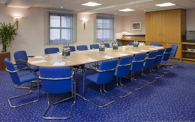 Holiday Inn Express London Hammersmith by IHG