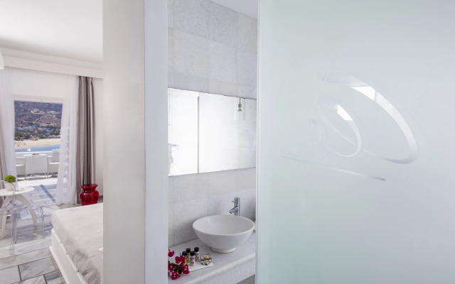 Ios Palace Hotel & Spa